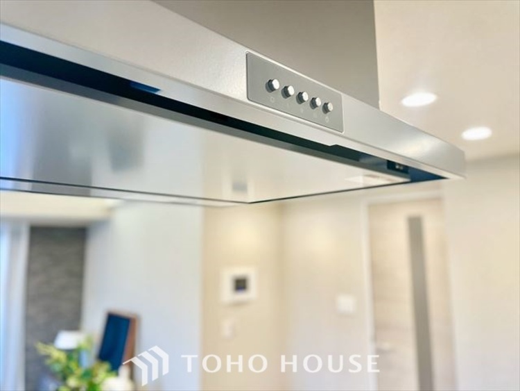 その他 【KITCHEN】◆開放的◆後片付けが楽なシステムキッチン。収納スペースの充実！