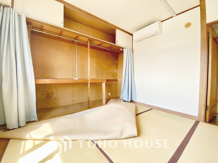 内装 現在改装中◆快適◆な暮らしに不可欠な収納スペース。快適さとともに思い出も詰まっていく。