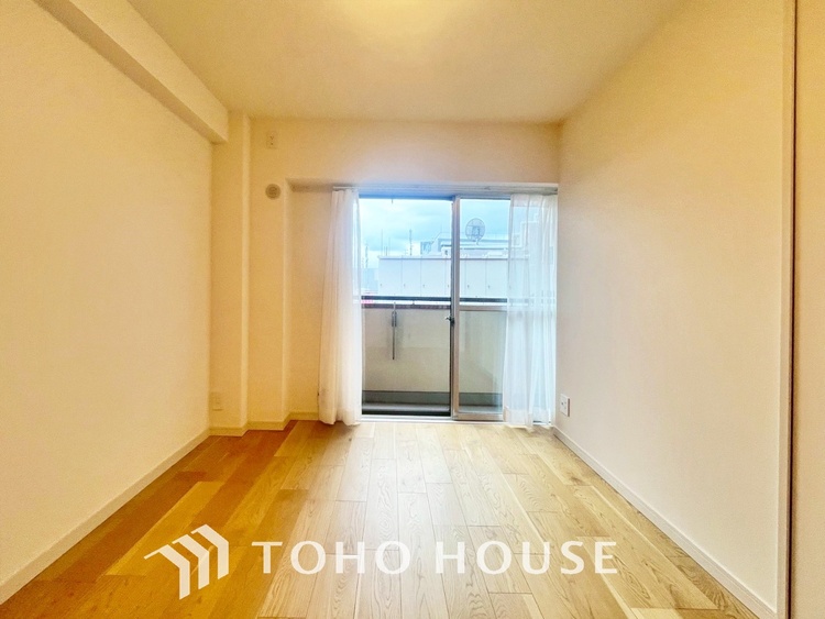 内装 【PRIVATE ROOM】◆快適◆な暮らしに不可欠な収納スペース。快適さとともに思い出も詰まっていく。