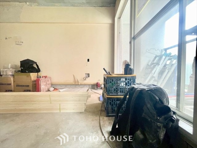 内装 現在改装中◆快適◆な暮らしに不可欠な収納スペース。快適さとともに思い出も詰まっていく。