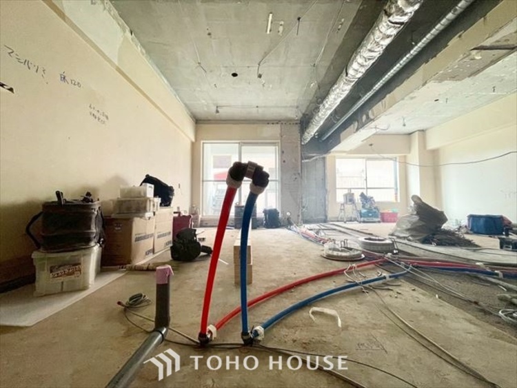 キッチン 現在改装中◆家族のおはよう◆の声を笑顔で迎えてあげられるシステムキッチン。朝ごはんが楽しみでちょっと早起きしたくなるんです。