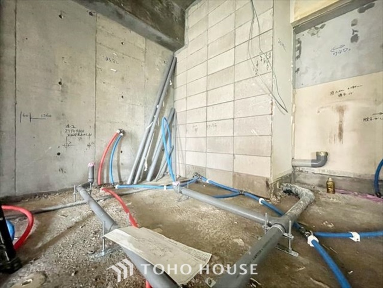 風呂 現在改装中◆プライベートな空間◆simpleだからrelaxできるんです。こころもからだもキレイさっぱり。