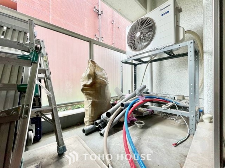 バルコニー 【BALCONY】◆Open new door◆扉の向こうには青空が広がっている。