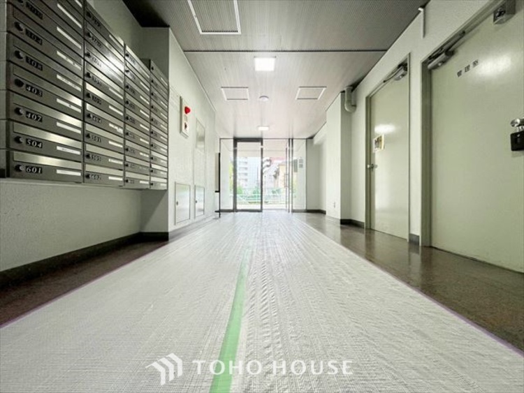 その他 【ENTRANCE】◆そびえ立つ◆我が家のシンボル。遠くの空が赤く染まる夕べが待ち遠しい。