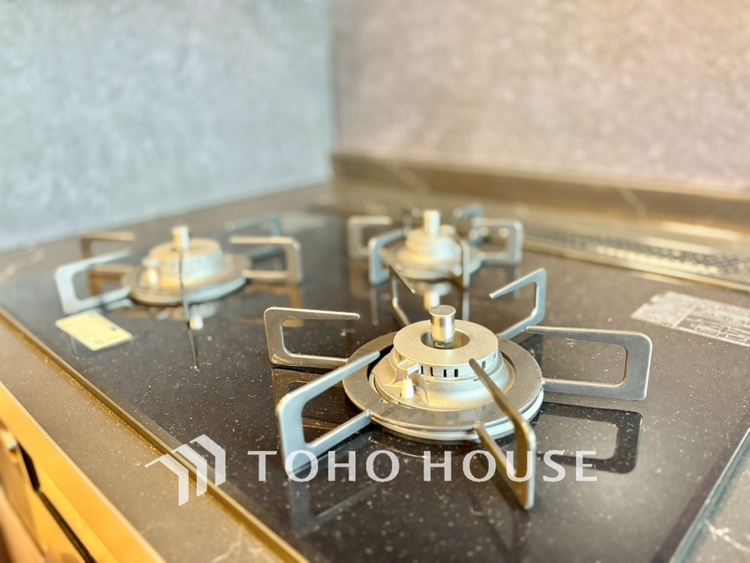 キッチン 【KITCHEN】◆家族のおはよう◆の声を笑顔で迎えてあげられるシステムキッチン。朝ごはんが楽しみでちょっと早起きしたくなるんです。