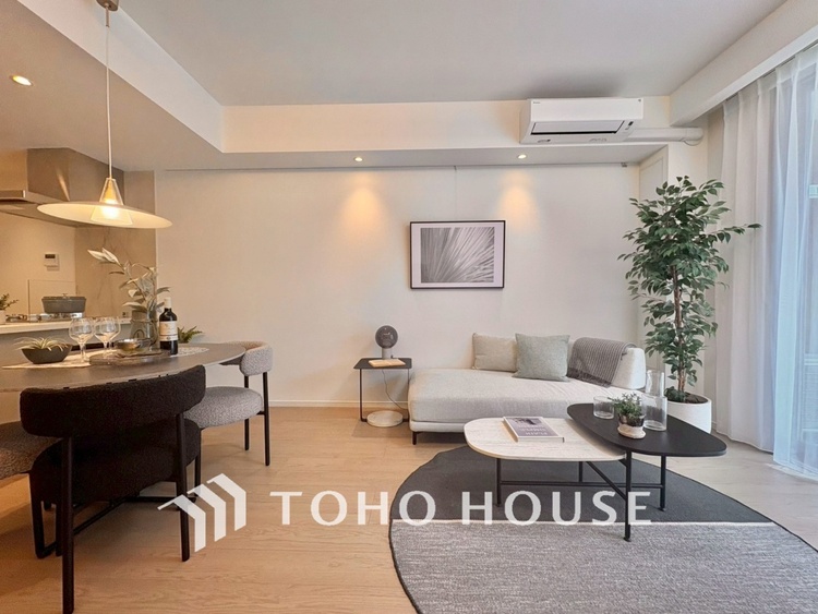 内装 【LIVING】◆Sunshine◆光が燦々と入り、いるだけで気持ちいい。「開放的でゆとりあるお部屋です。」