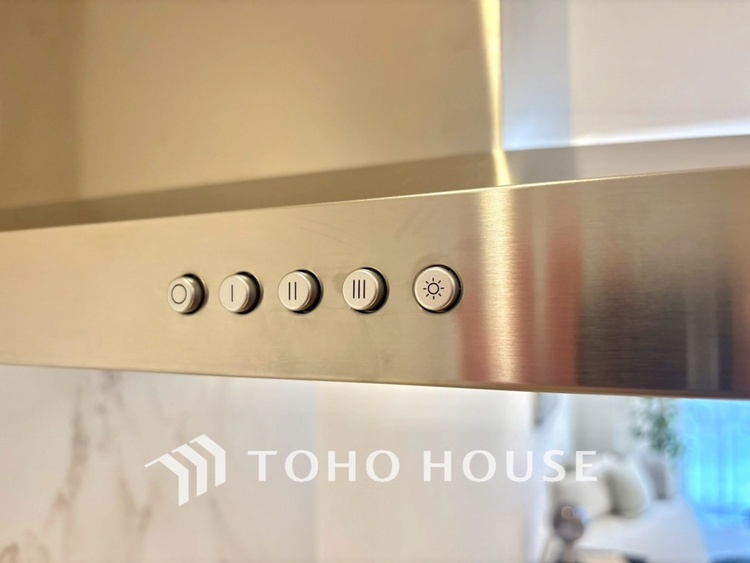 その他 【KITCHEN】◆開放的◆後片付けが楽なシステムキッチン。収納スペースの充実！