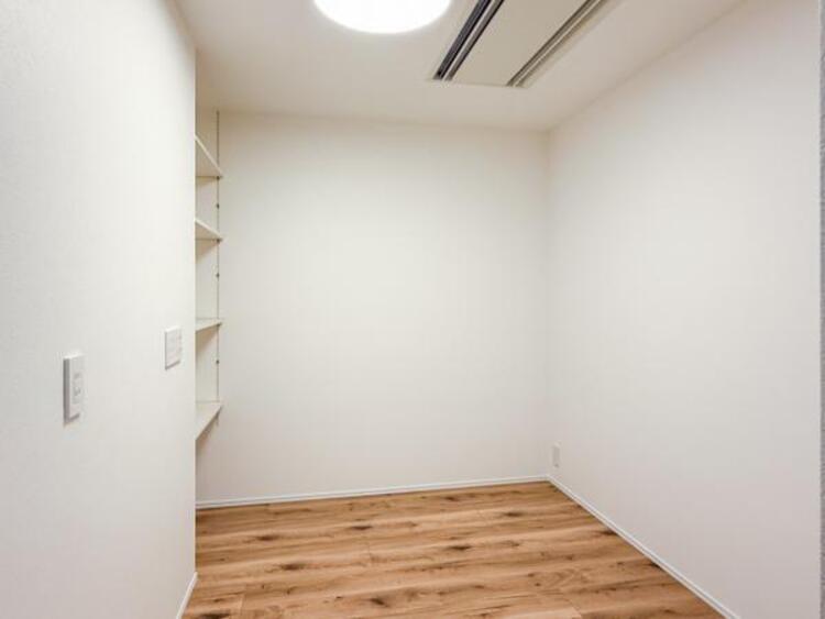 内装 リビングで楽しく過ごした後はプライベートな時間を満喫できます。