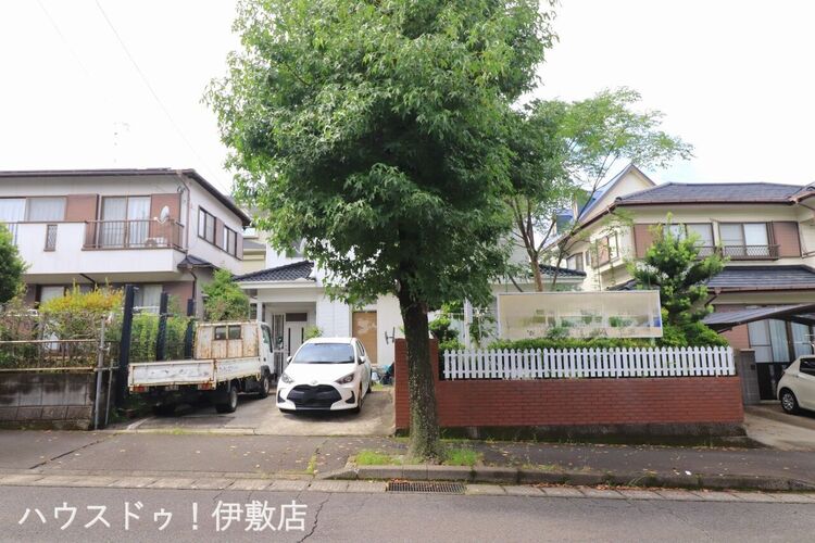 外観 【外観写真】売主様居住中の為、内覧の際には事前のご予約が必要となります。詳しくはお問い合わせください。
