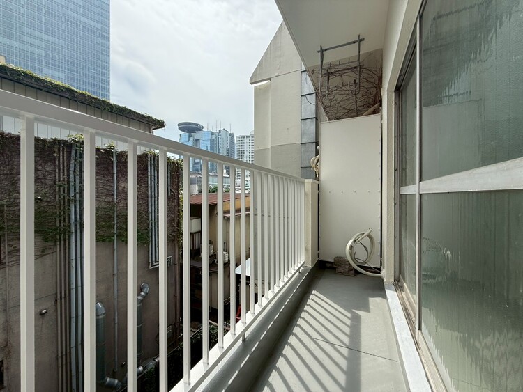 その他 朝の澄んだ空気や、夕方に吹く清々しい風を感じられるバルコニー。