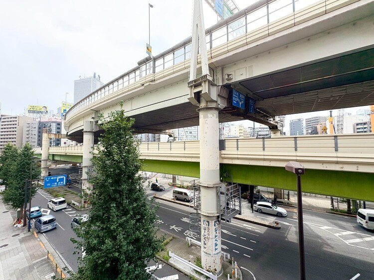 その他 眺望や窓からの景色が良いと、家で過ごす時間も快適です。