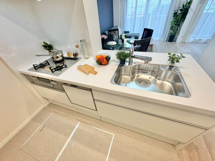 その他 使いやすくスタイリッシュなキッチン空間になっております。