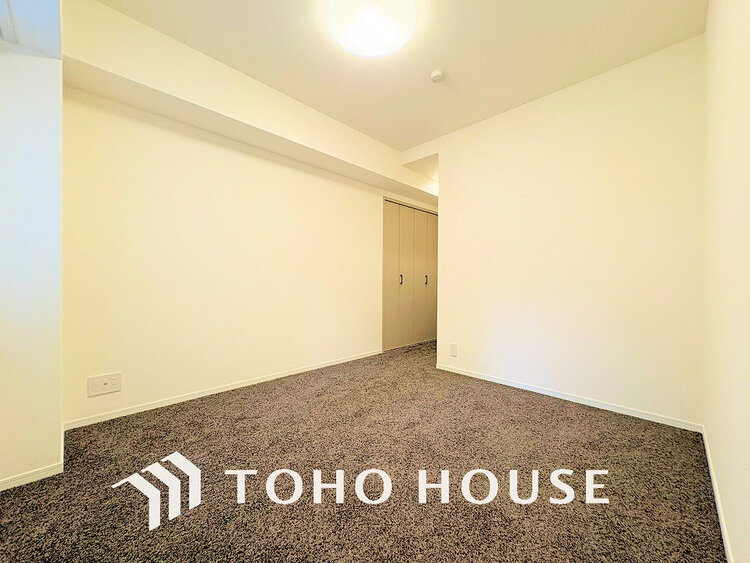 内装 1日の疲れを癒し、心地よく寛げるようゆったりとした広さをしています