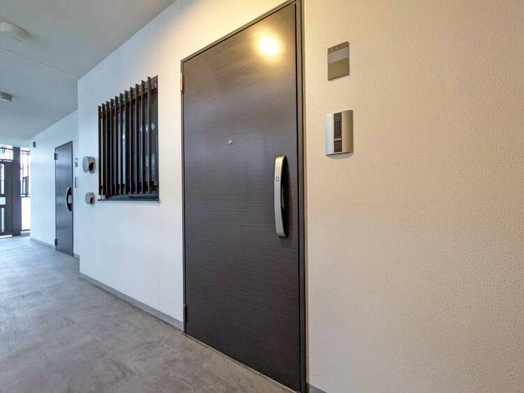 玄関 清潔感のある落ち着いた雰囲気の玄関です。