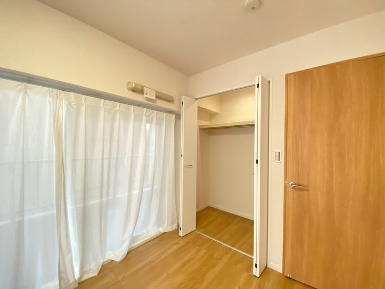 収納 収納スペースが付いていて、お部屋を広く使っていただけます。