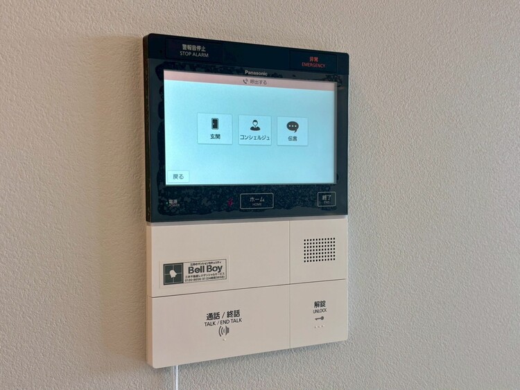 その他 誰が来てもわかる様にモニター付きインターホンを設置。