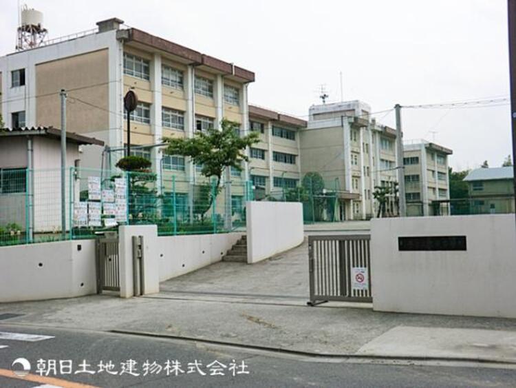 周辺 犬蔵中学校1040ｍ