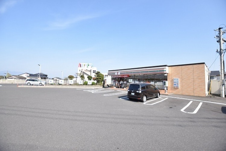 周辺 セブンイレブン下福元影原店影原交差点のところ24時間営業　ヤマト運輸取扱店五位野駅から徒歩13分 約920m