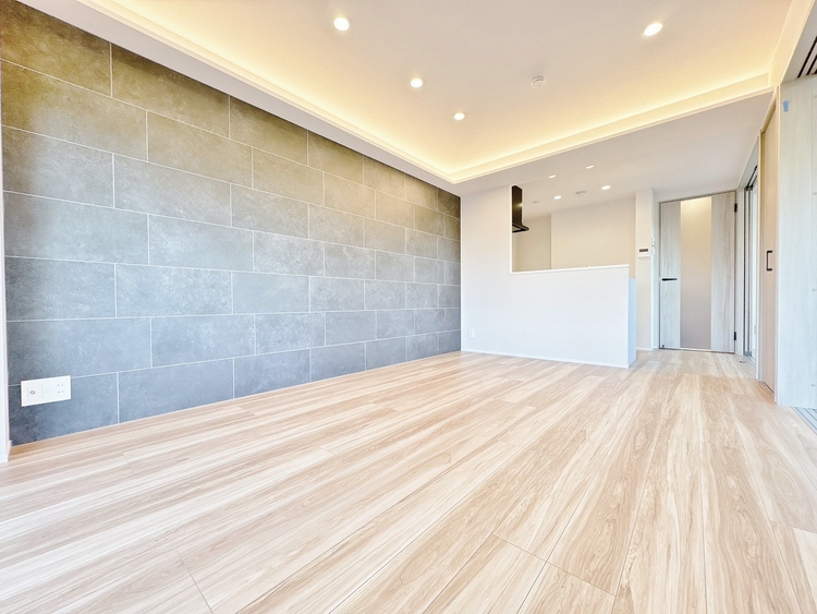 居間 飾り過ぎないシンプルな内装と偏り過ぎないデザインで統一しました。