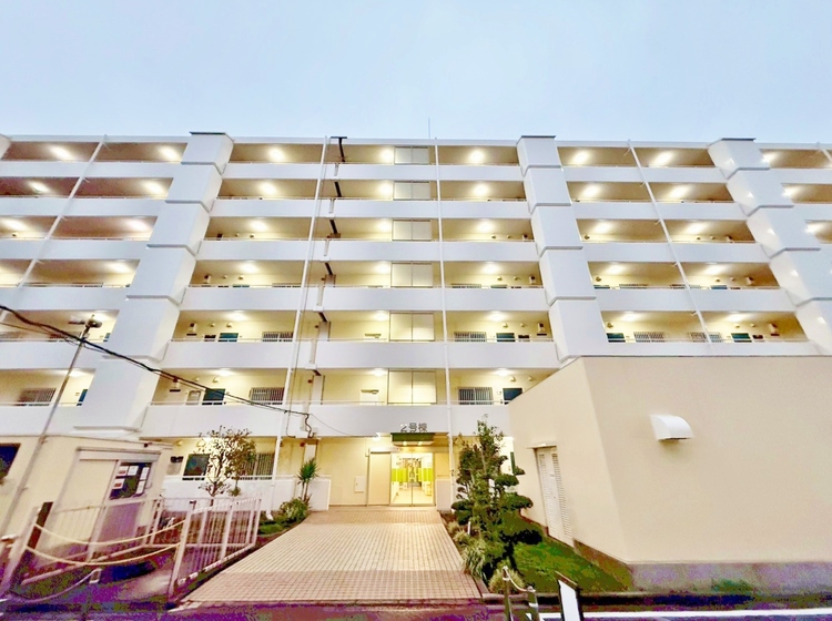 外観 資料には掲載していない情報が、現地にはたくさんあります。是非一度、現地をご確認ください。