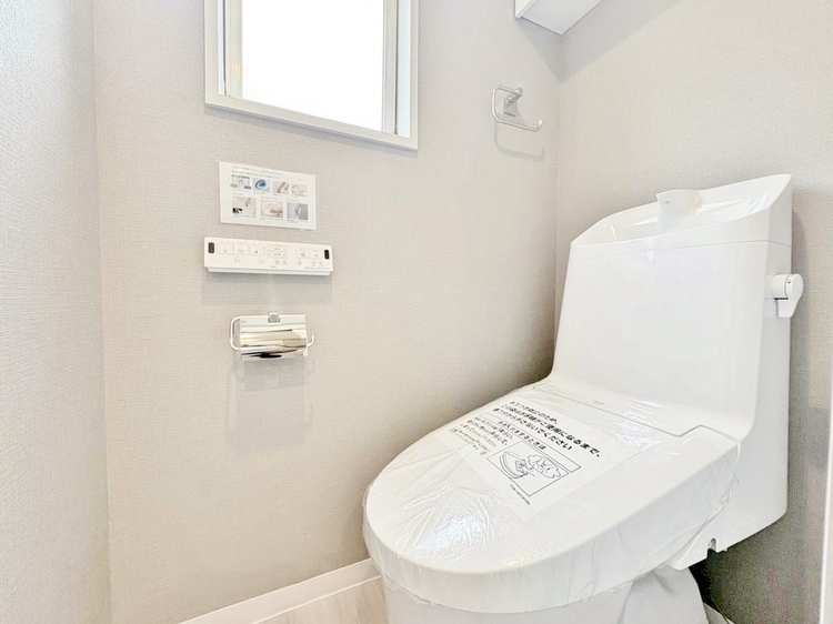 トイレ 暮らしの中のさりげないひとときの快適さにも、こだわりを、持って設備を配しております。