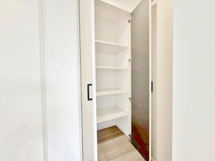 収納 暮らし心地を大きく左右する収納を、適材適所に配置し使い勝手を考慮しました。