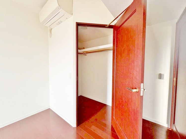 収納 居室にはクローゼットがあり、荷物もスッキリ収納して快適にお過ごしいただけます。