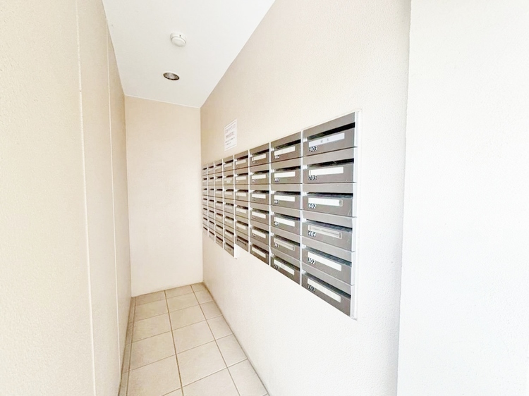 その他 郵便物を受け取るための郵便受けも、きちんと管理されています。