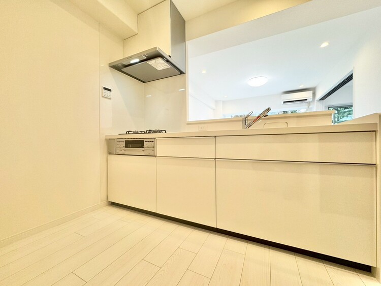 キッチン 洗練されたスタイリッシュなデザイン性と使いやすさを備えた仕様。