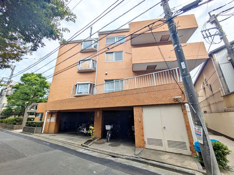 外観 ライフプランニングからローンまで、一貫してご説明させていただきます。お気軽にお問い合わせくださいませ。