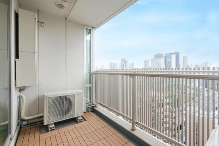 バルコニー ホット一息つきたいときに望むこの眺望。リラックスできる空間になりますね！