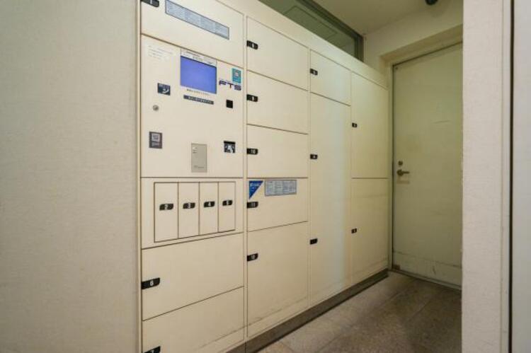 その他 留守になりがちでも安心の宅配ボックス