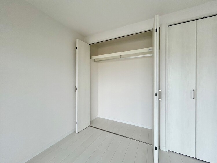 その他 収納スペースが付いていて、お部屋を広く使っていただけます。