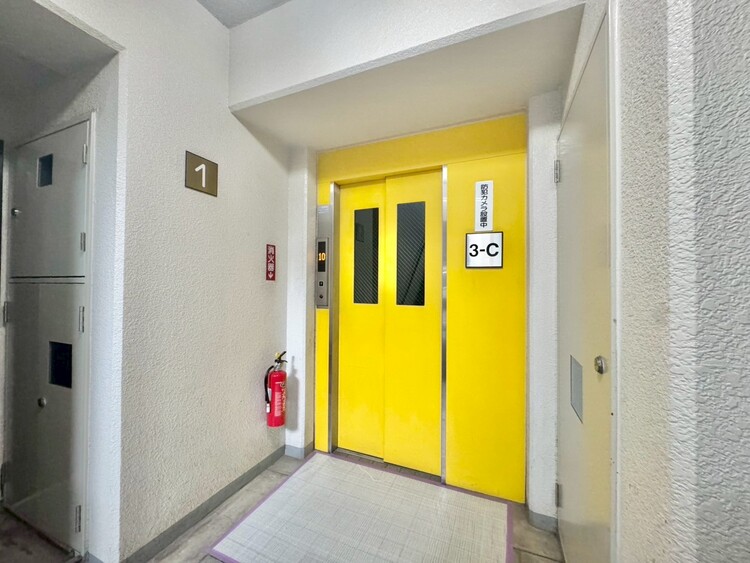 その他 エレベーター完備のため荷物が多くなっても安心。