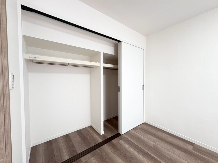 その他 収納スペースが付いていて、お部屋を広く使っていただけます。