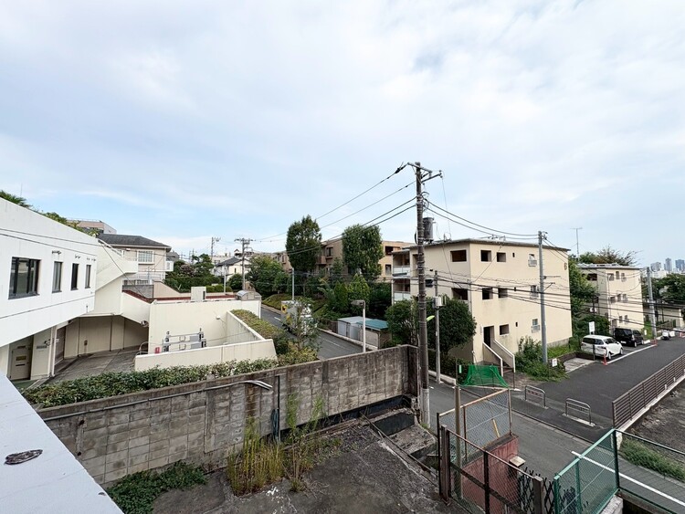 その他 眺望や窓からの景色が良いと、家で過ごす時間も快適です。