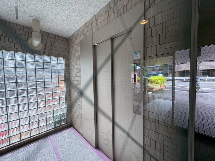 その他 エレベーター完備のため荷物が多くなっても安心。