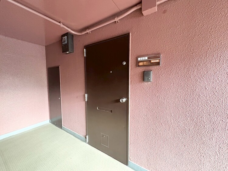 その他 清潔感のある落ち着いた雰囲気の玄関です。