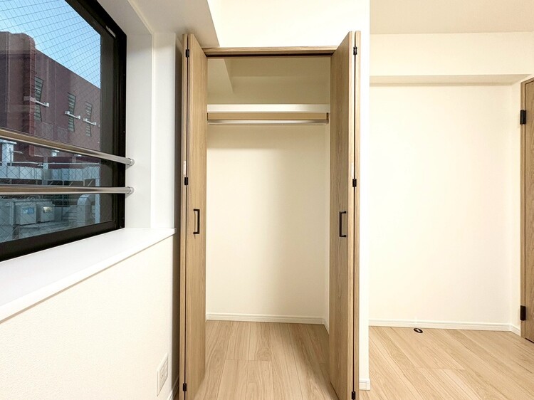 その他 収納スペースが付いていて、お部屋を広く使っていただけます。