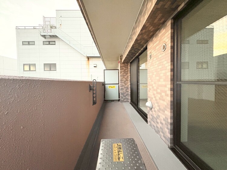 その他 朝の澄んだ空気や、夕方に吹く清々しい風を感じられるバルコニー。