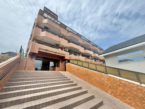 ライオンズマンション岸根公園の物件画像