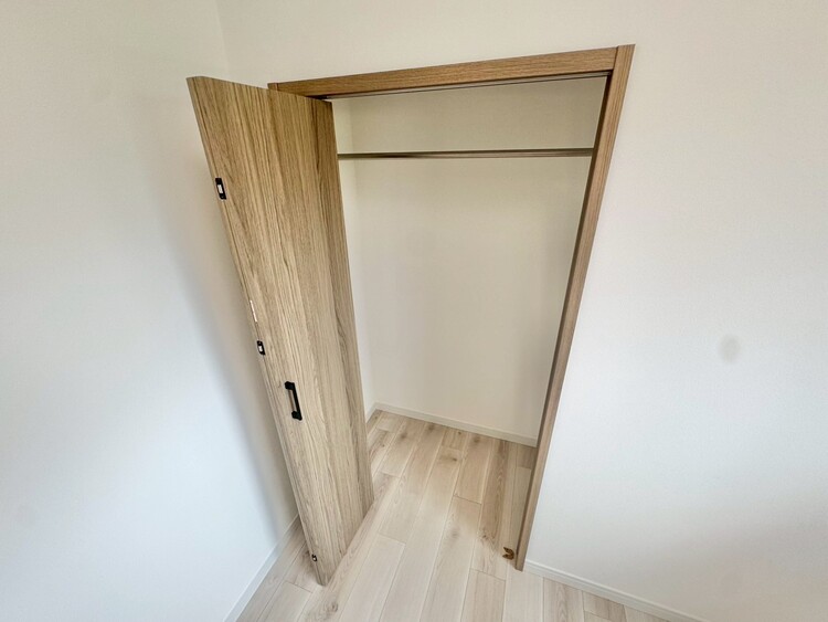 その他 家電やスーツケース、ストック品など何でも片付く嬉しい空間です。