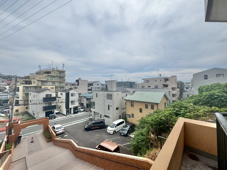 その他 眺望や窓からの景色が良いと、家で過ごす時間も快適です。