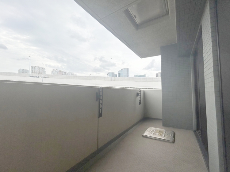 その他 朝の澄んだ空気や、夕方に吹く清々しい風を感じられるバルコニー。