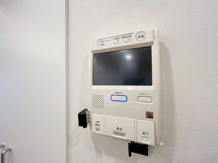 その他 誰が来てもわかる様にモニター付きインターホンを設置。