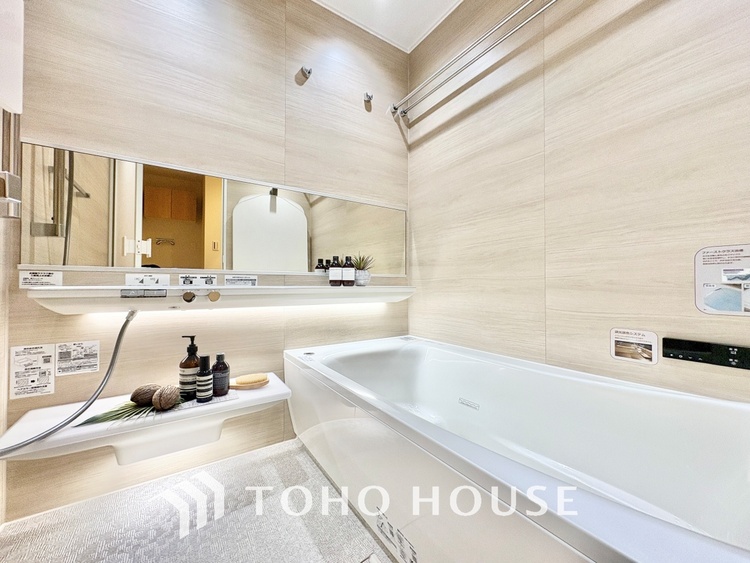 風呂 浴室は一日の疲れを癒す特別な空間。清潔感と快適性で心身ともにリフレッシュできます。