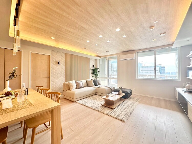 居間 過ごす時間が、たくさんの思い出として紡がれていく場所。