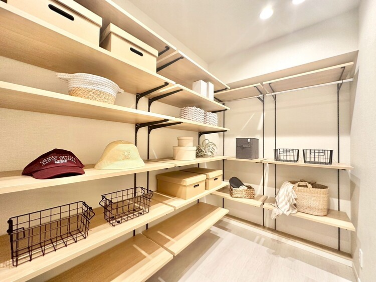 収納 居室にはクローゼットがあり、荷物もスッキリ収納して快適にお過ごしいただけます。
