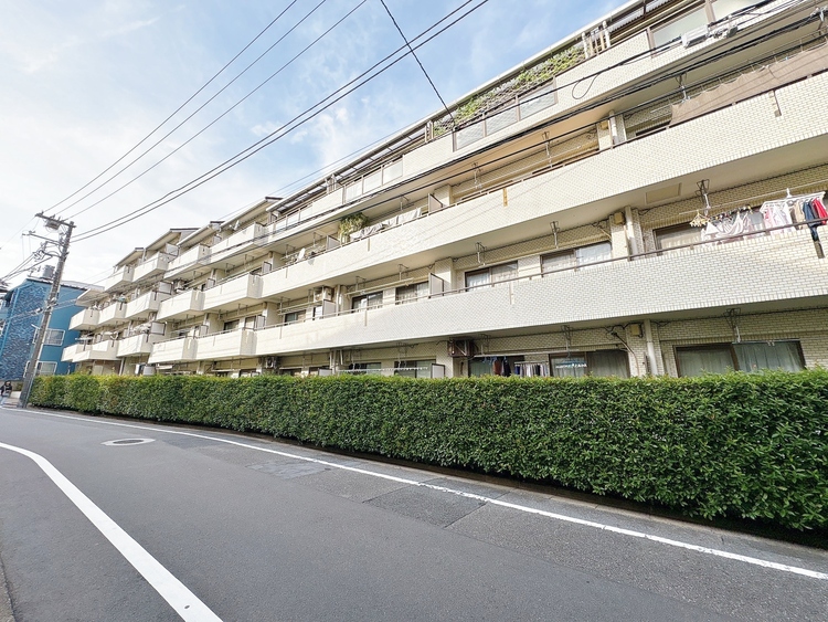 外観 ライフプランニングからローンまで、一貫してご説明させていただきます。お気軽にお問い合わせくださいませ。