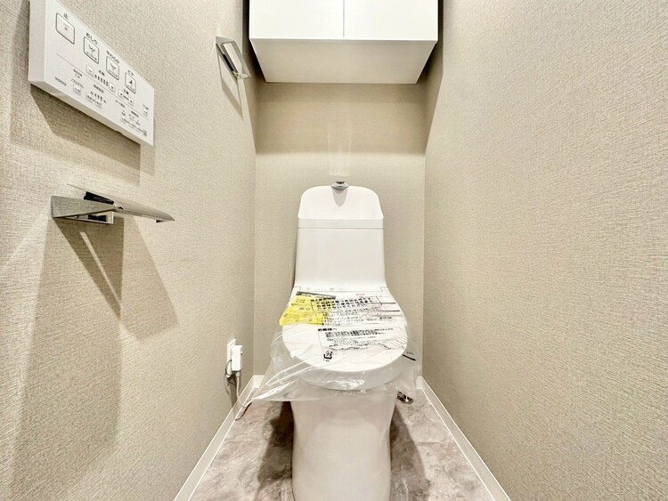 トイレ 暮らしの中のさりげないひとときの快適さにも、こだわりを、持って設備を配しております。